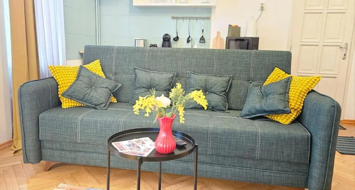 Sweet Dreams Suites Peaceful Flat Piata Romana Bucureşti 0*,